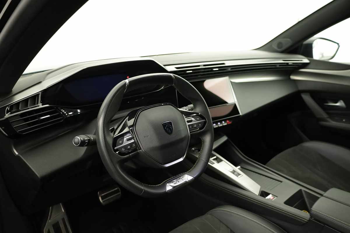 peugeot-308-2024-gasolina-1199cc