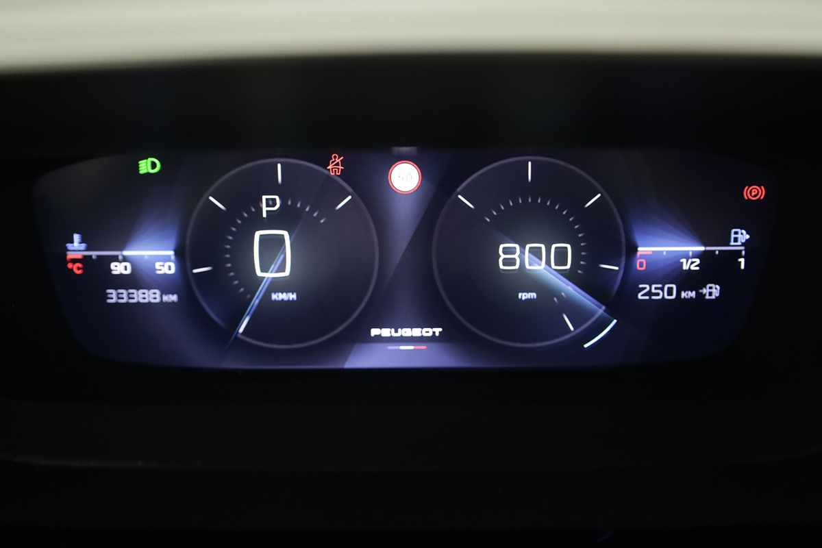 peugeot-308-2024-gasolina-1199cc