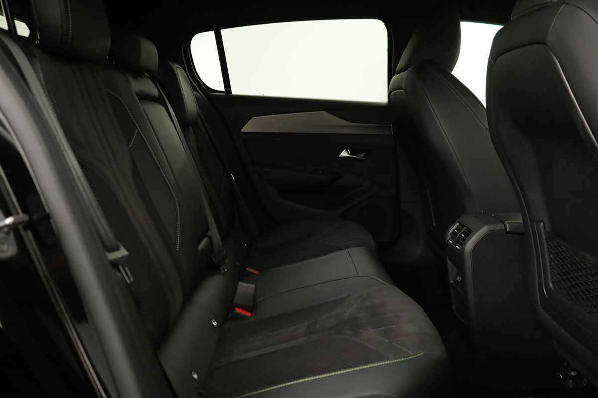peugeot-308-2024-gasolina-1199cc