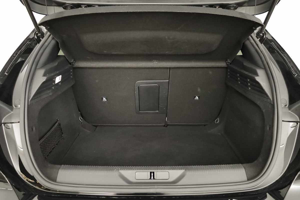 peugeot-308-2024-gasolina-1199cc