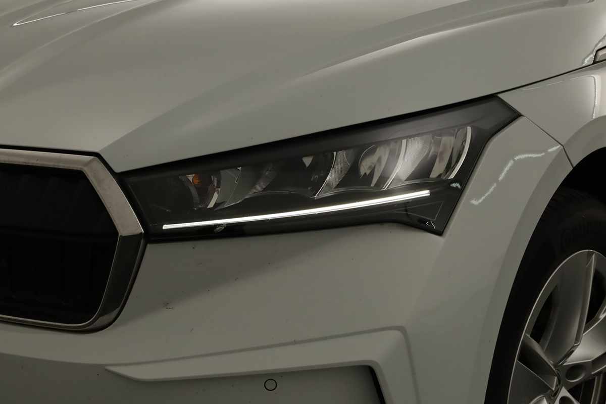 skoda-enyaq-2023-eletrico-0cc