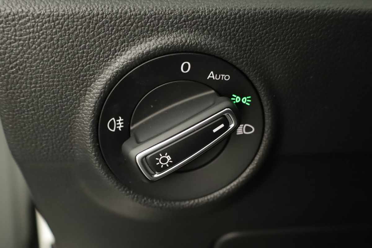volkswagen-t-roc-2025-gasolina-999cc