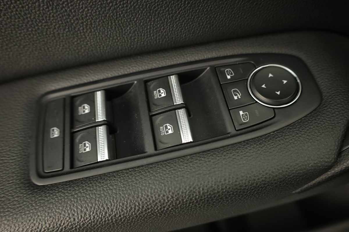 renault-captur-2024-gpl-999cc