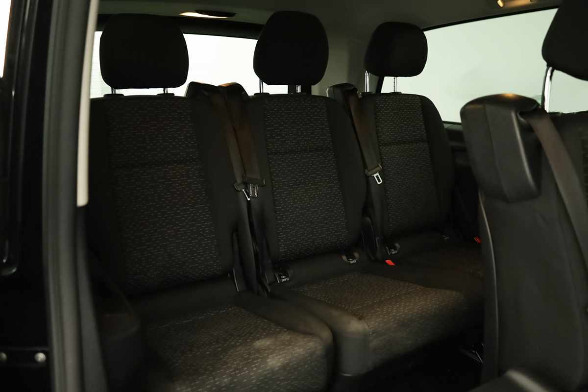 mercedes-benz-vito-tourer-2023-diesel-1950cc