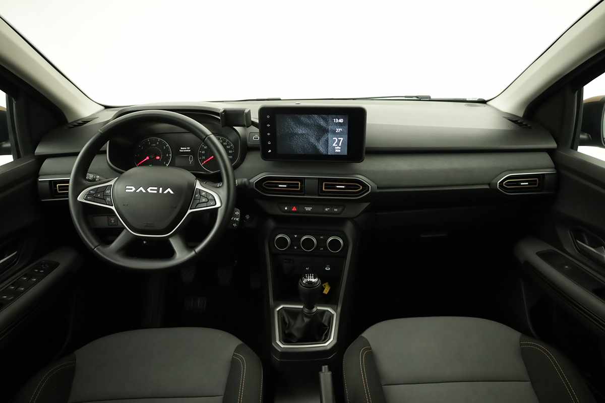 dacia-sandero-2025-gasolina-999cc