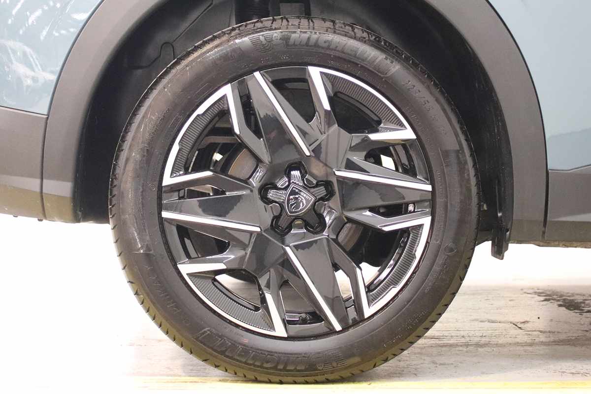 peugeot-3008-2025-gasolina-1199cc