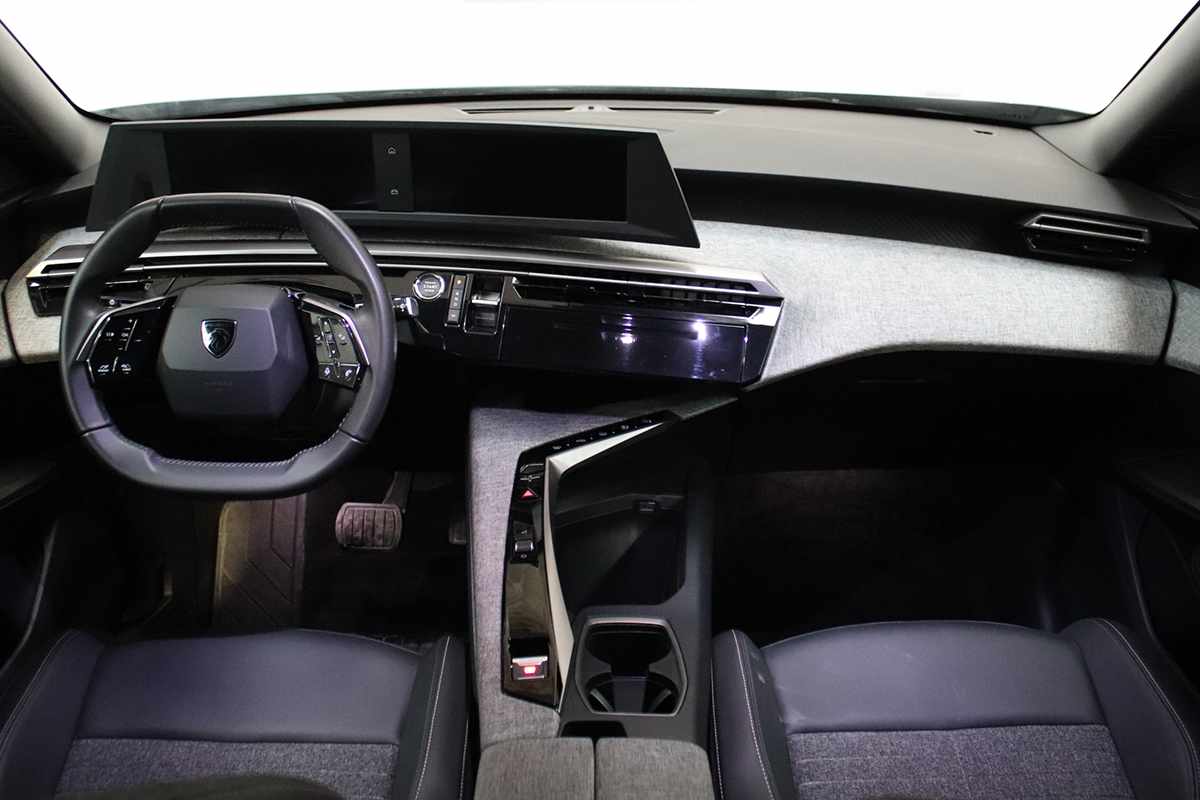 peugeot-3008-2025-gasolina-1199cc