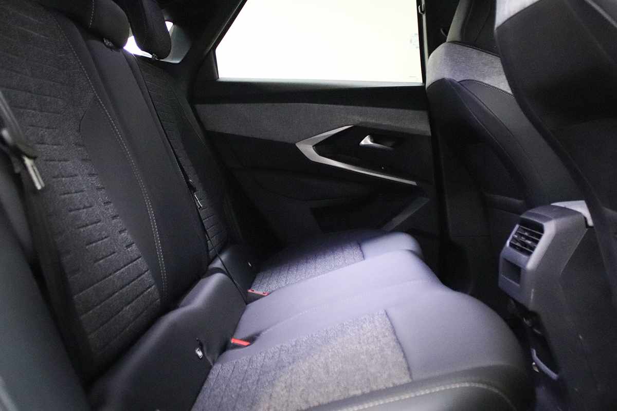 peugeot-3008-2025-gasolina-1199cc