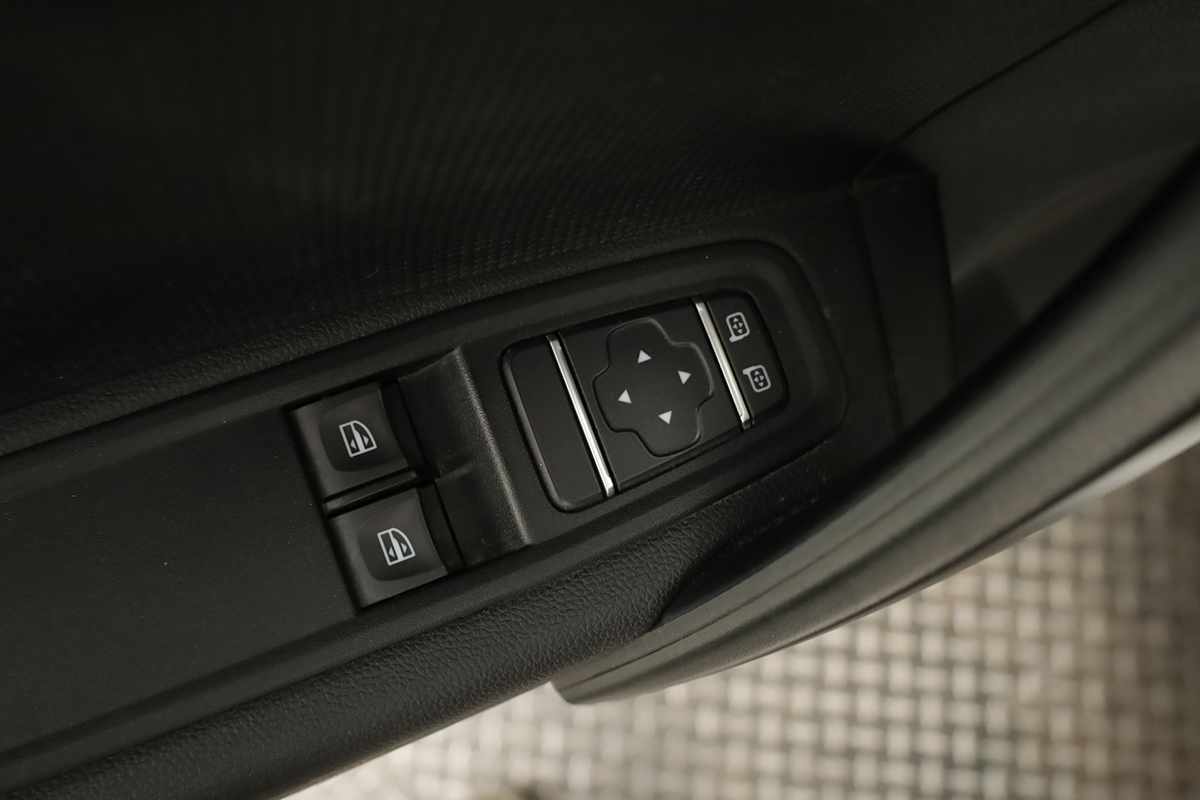 renault-kangoo-2024-diesel-1461cc
