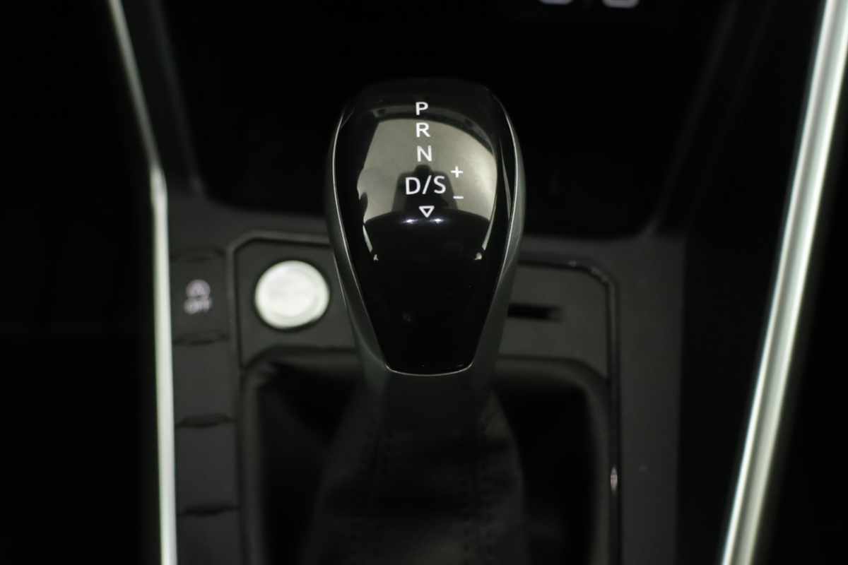 volkswagen-taigo-2025-gasolina-999cc