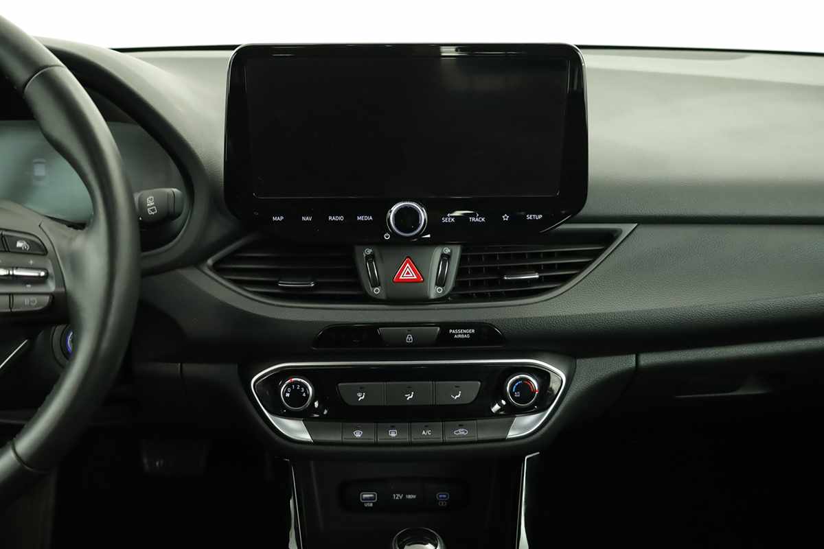 hyundai-i30-2025-gasolina-998cc