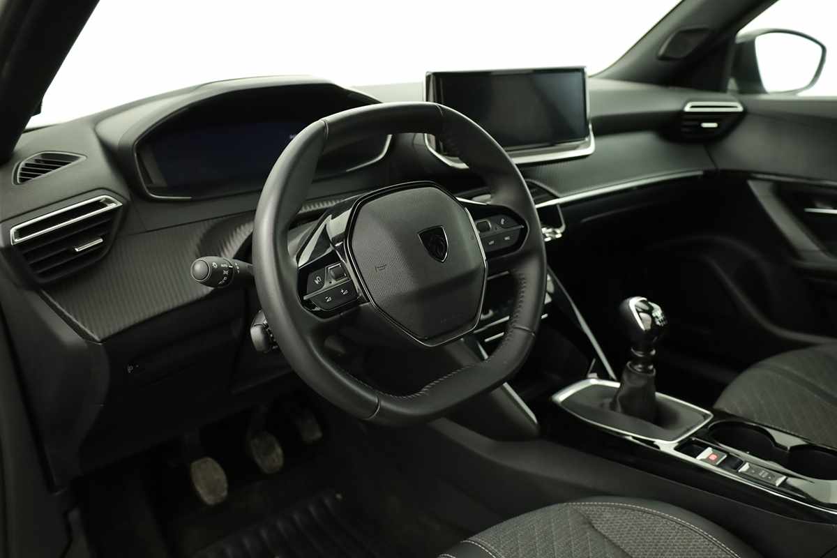 peugeot-2008-2024-gasolina-1199cc