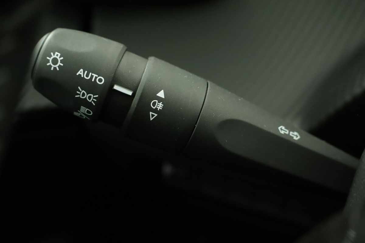 peugeot-2008-2024-gasolina-1199cc