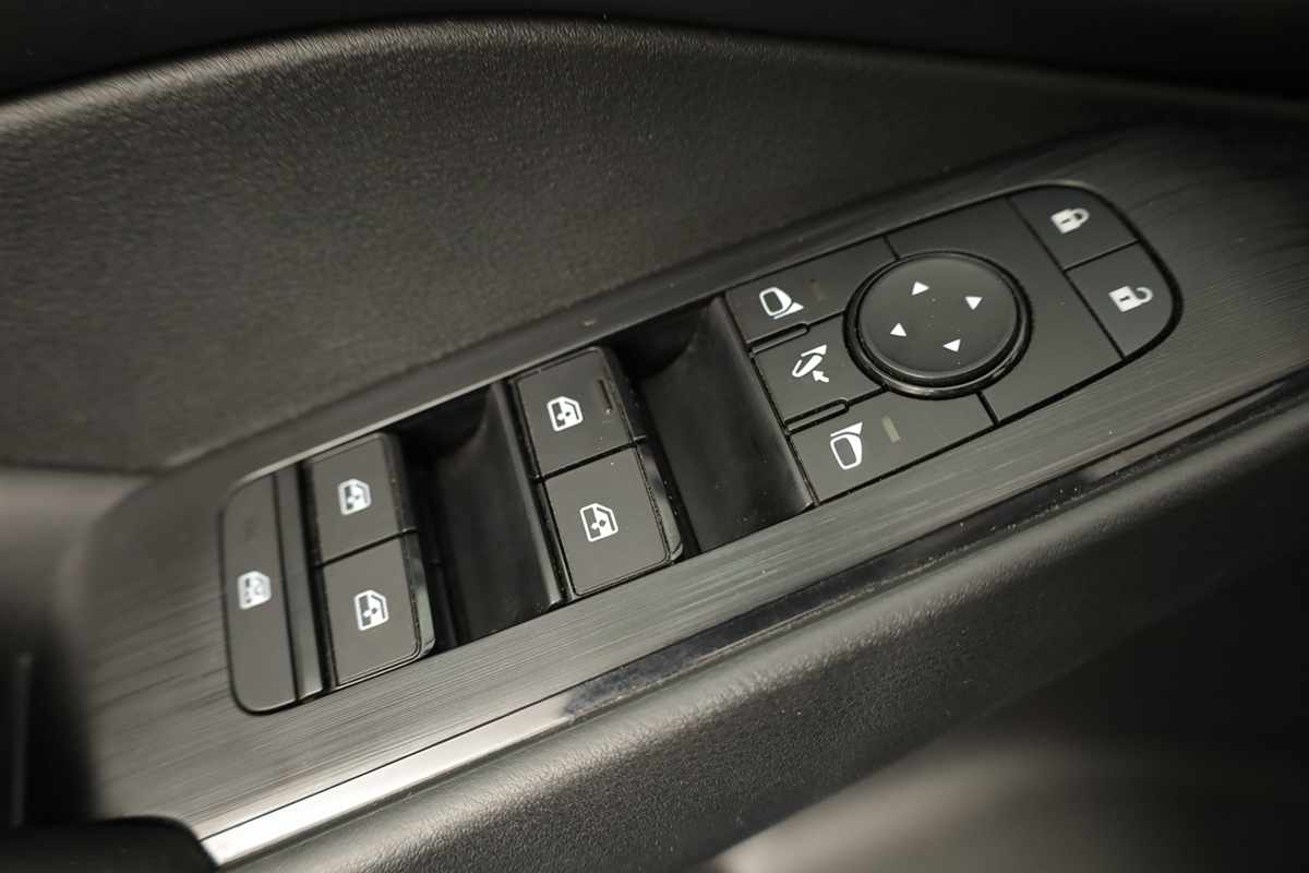 nissan-qashqai-2024-gasolina-1332cc