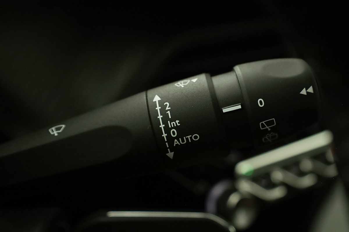 peugeot-2008-2024-gasolina-1199cc