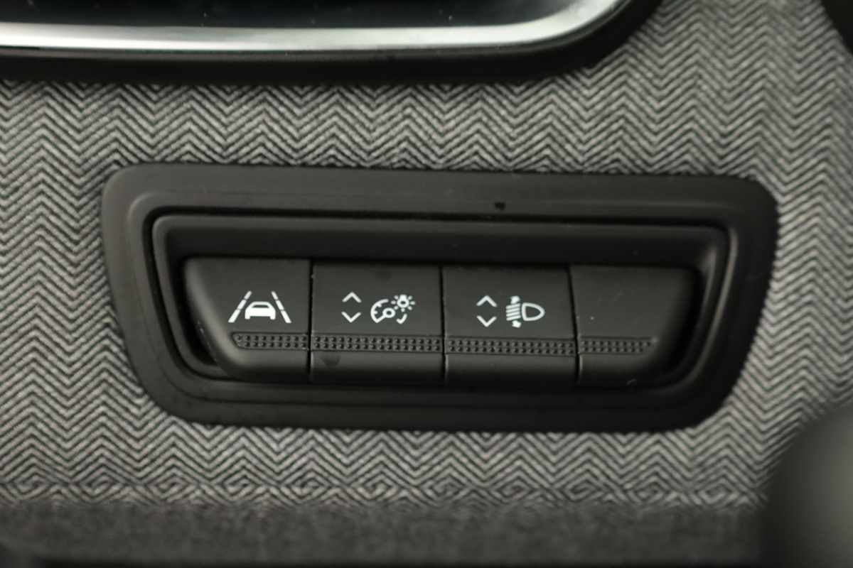 renault-clio-2024-gasolina-999cc