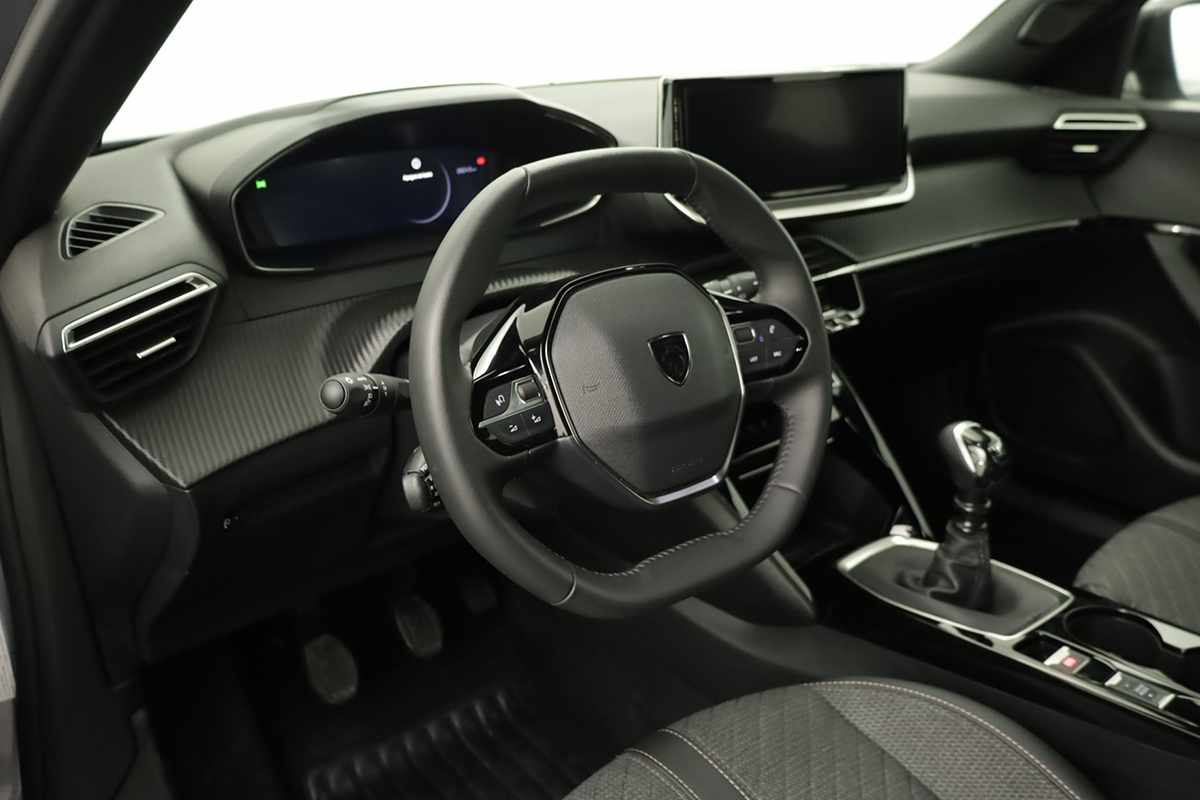 peugeot-2008-2025-gasolina-1199cc