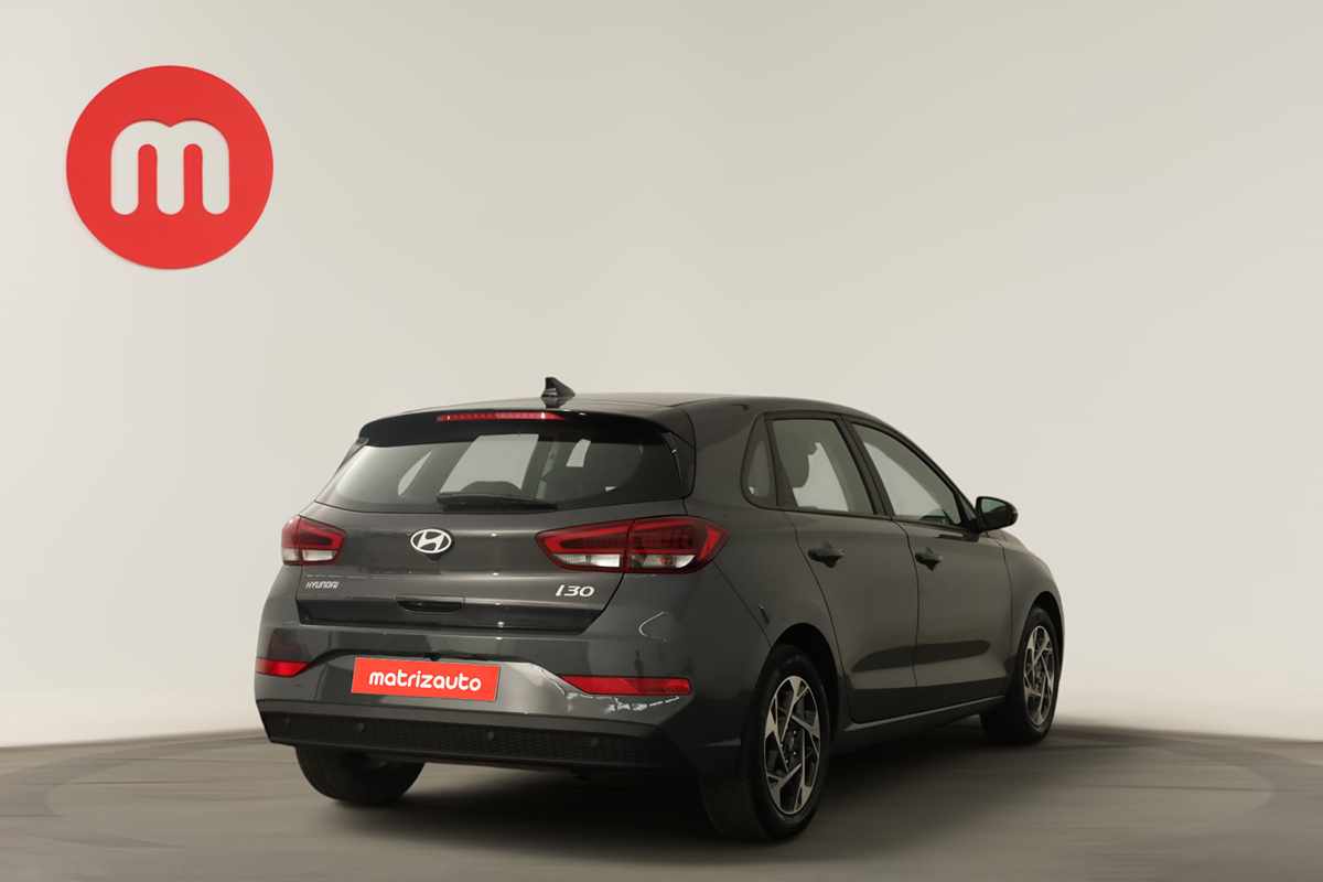 hyundai-i30-2025-gasolina-998cc