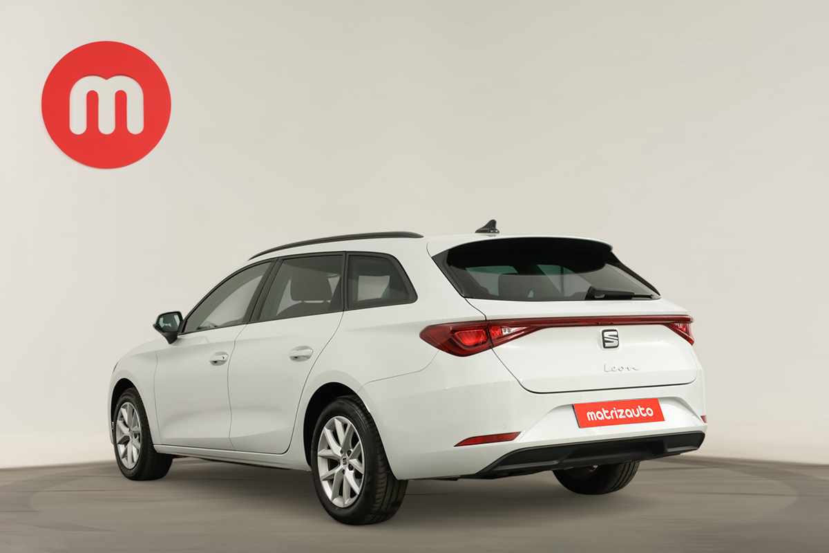seat-leon-st-2024-gasolina-999cc