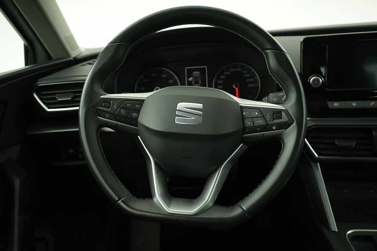 seat-leon-st-2024-gasolina-999cc