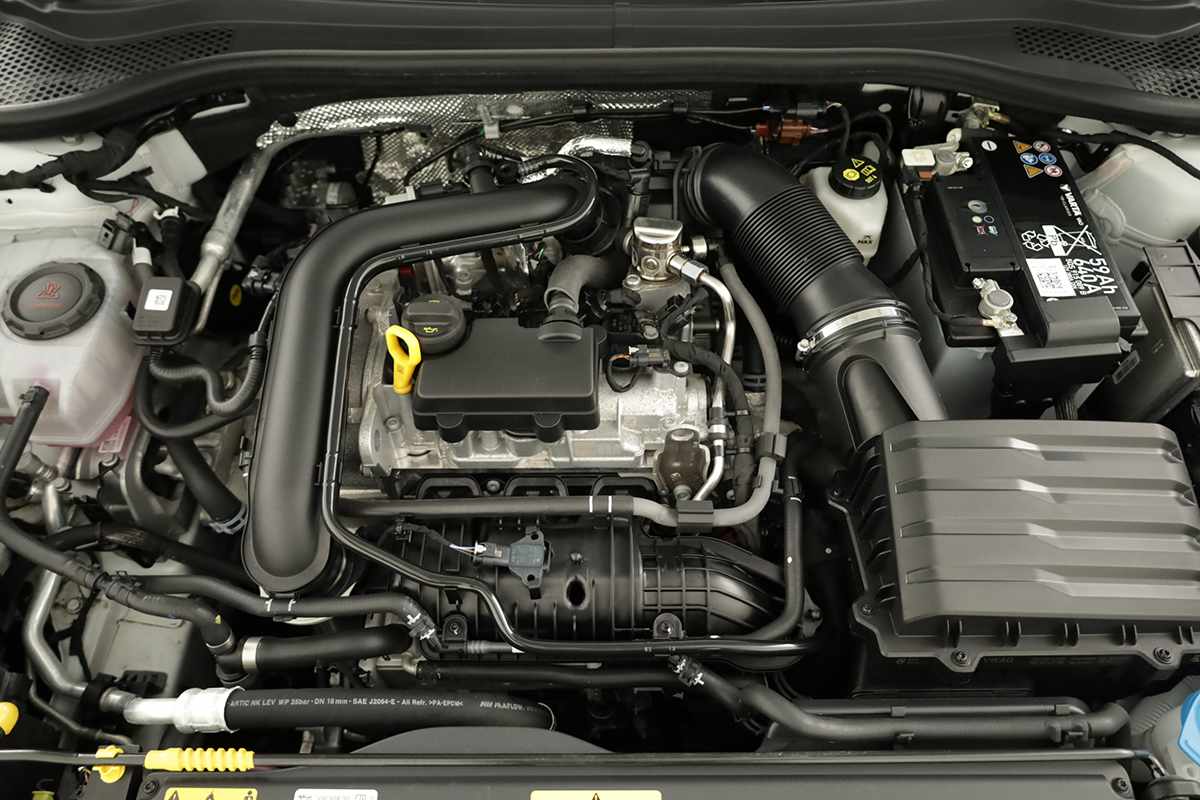 seat-leon-st-2024-gasolina-999cc
