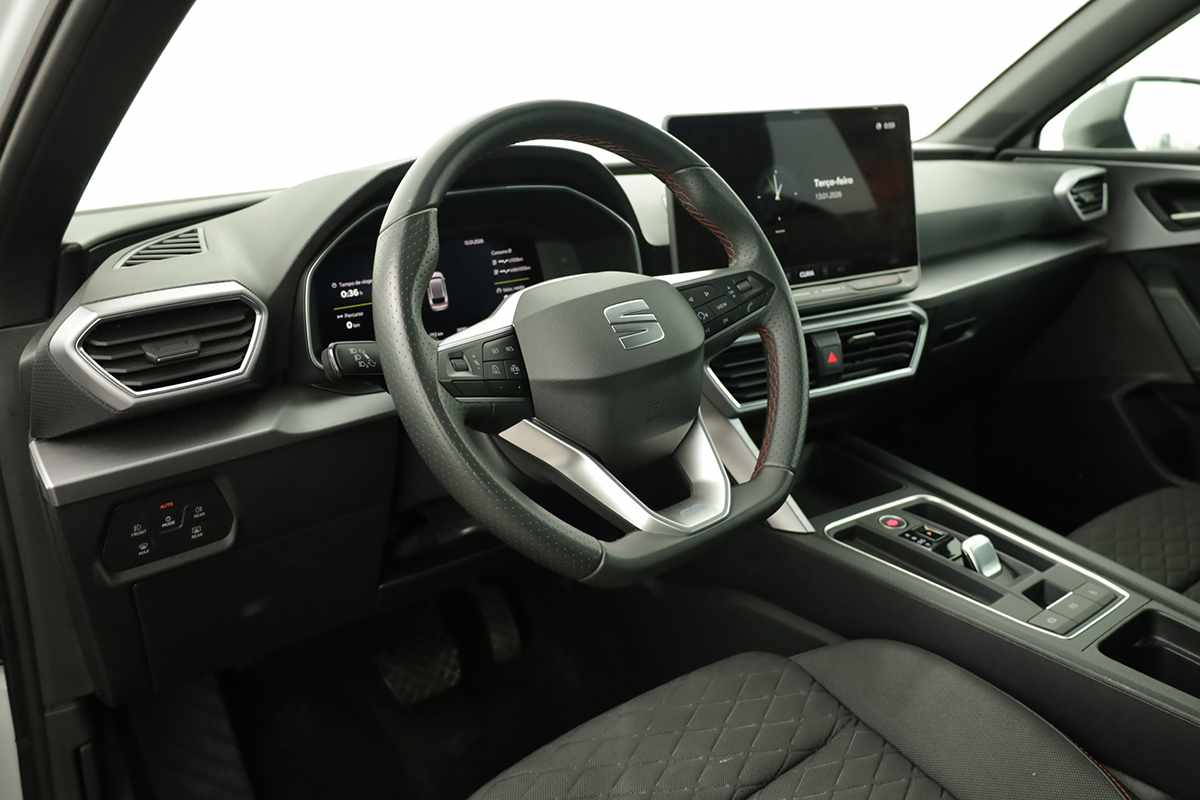 seat-leon-st-2025-hibrido-a-gasolina-1498cc