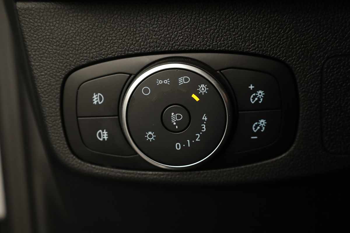 ford-focus-2025-gasolina-998cc