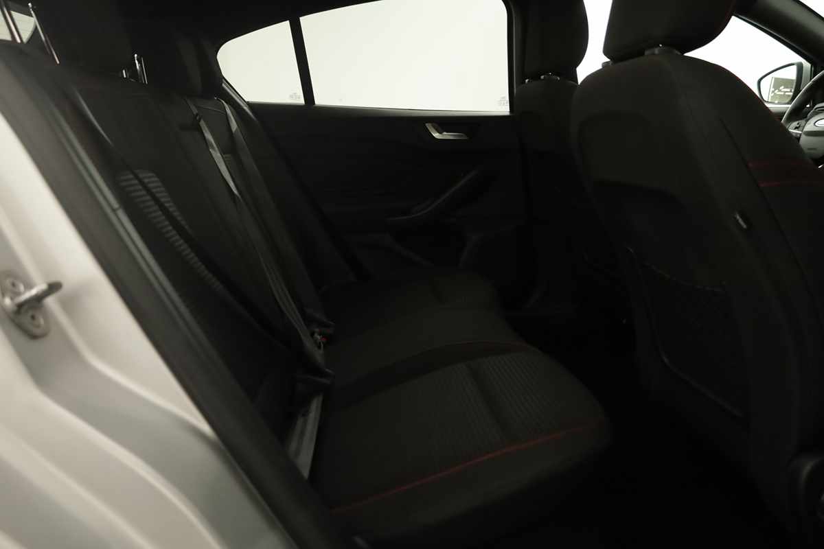 ford-focus-2025-gasolina-998cc