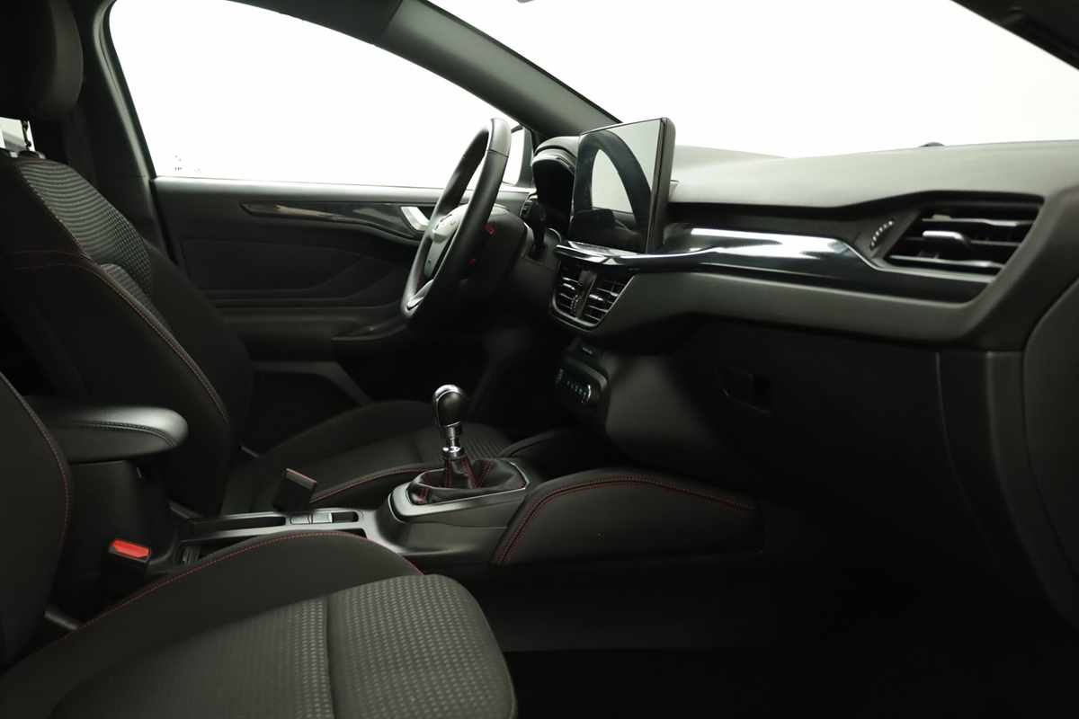 ford-focus-2025-gasolina-998cc