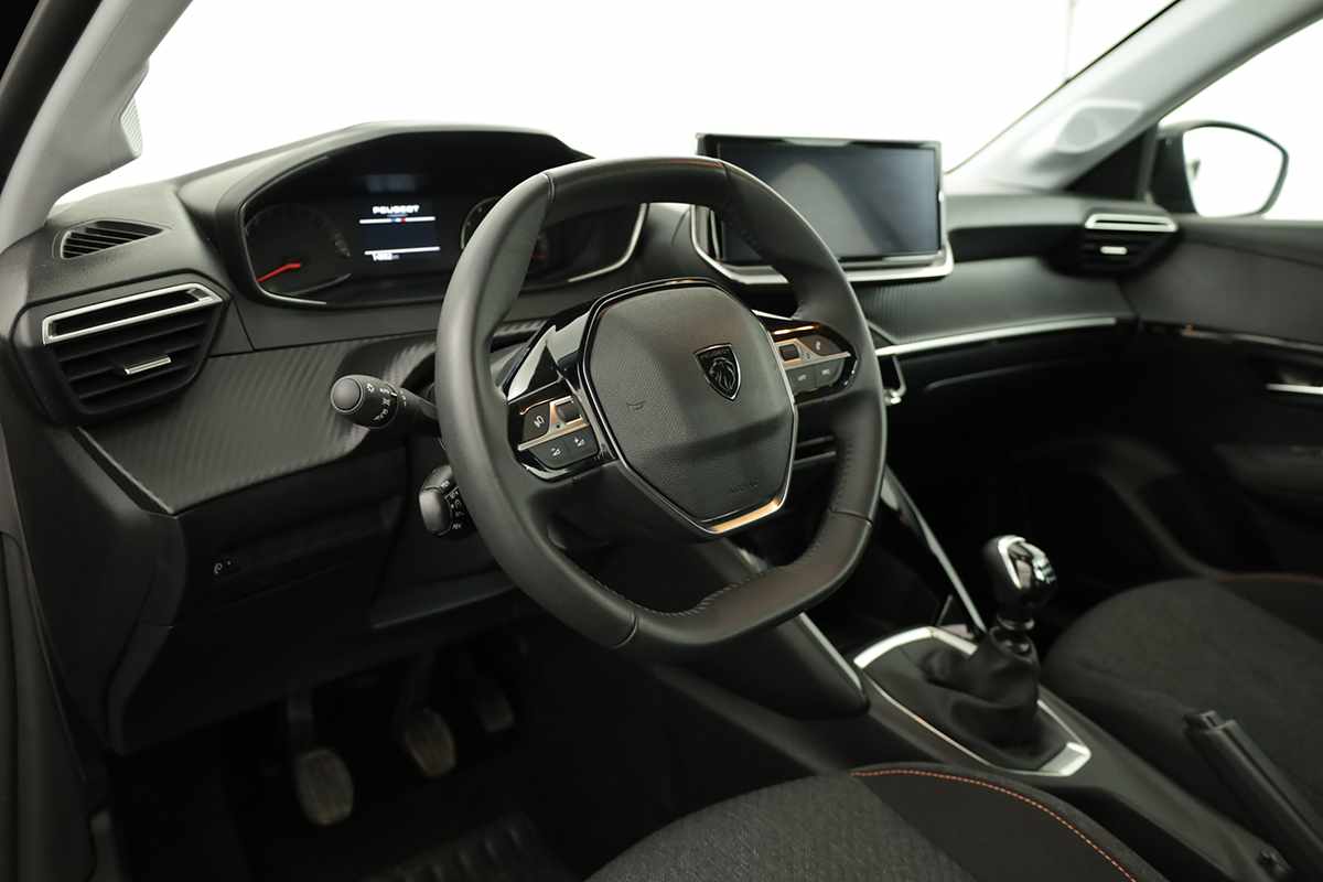 peugeot-208-2025-gasolina-1199cc