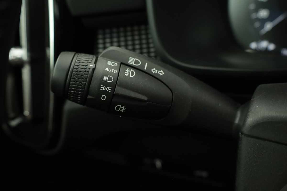 volvo-xc40-2024-gasolina-1477cc