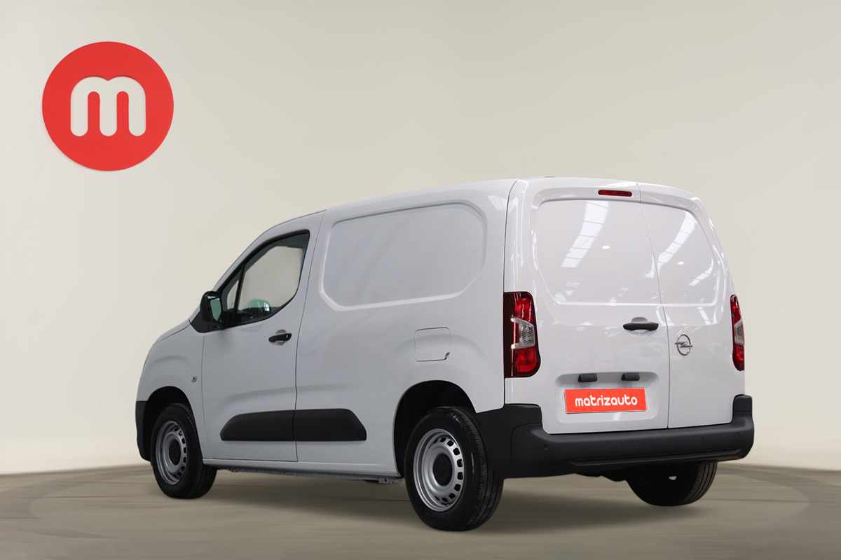 opel-combo-2023-diesel-1499cc