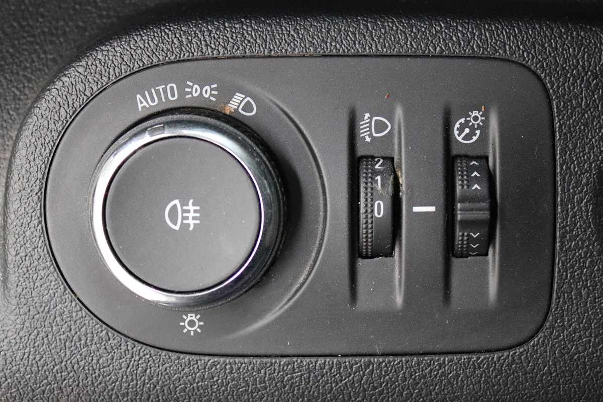 opel-combo-2023-diesel-1499cc