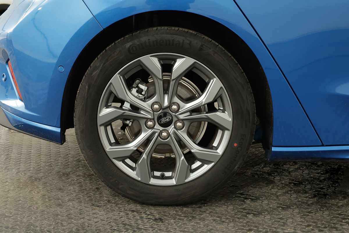 ford-focus-2025-gasolina-998cc