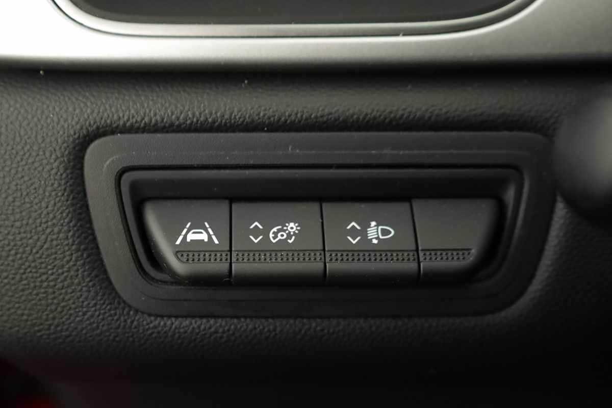 renault-captur-2024-gpl-999cc