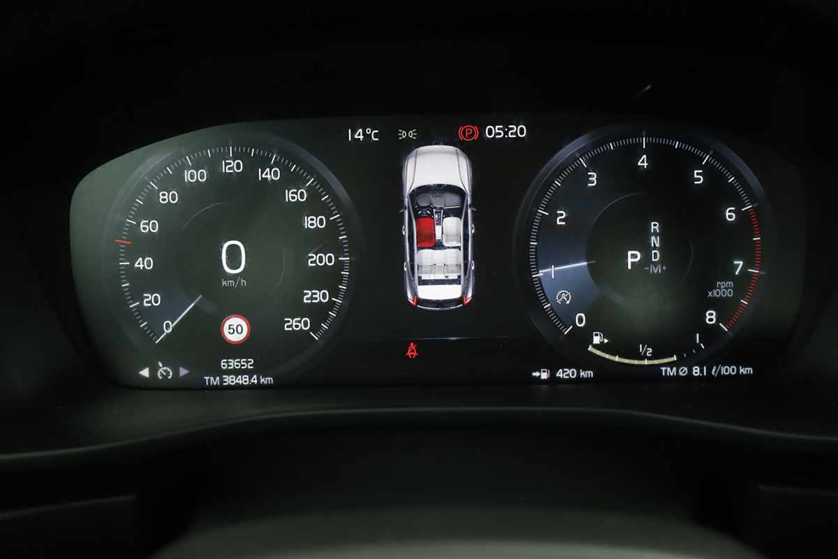 volvo-xc40-2024-gasolina-1477cc