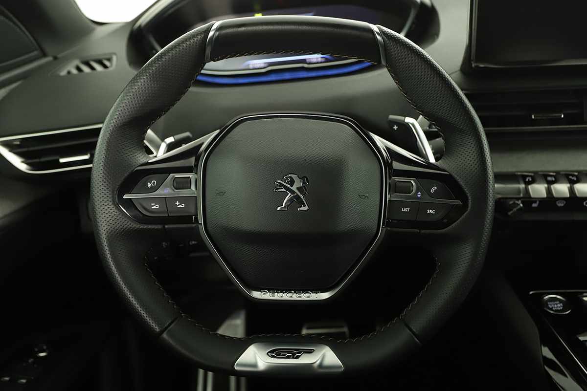 peugeot-3008-2023-gasolina-1199cc