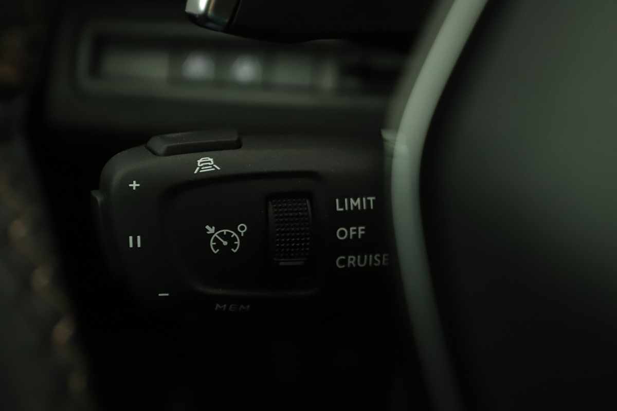 peugeot-3008-2023-gasolina-1199cc