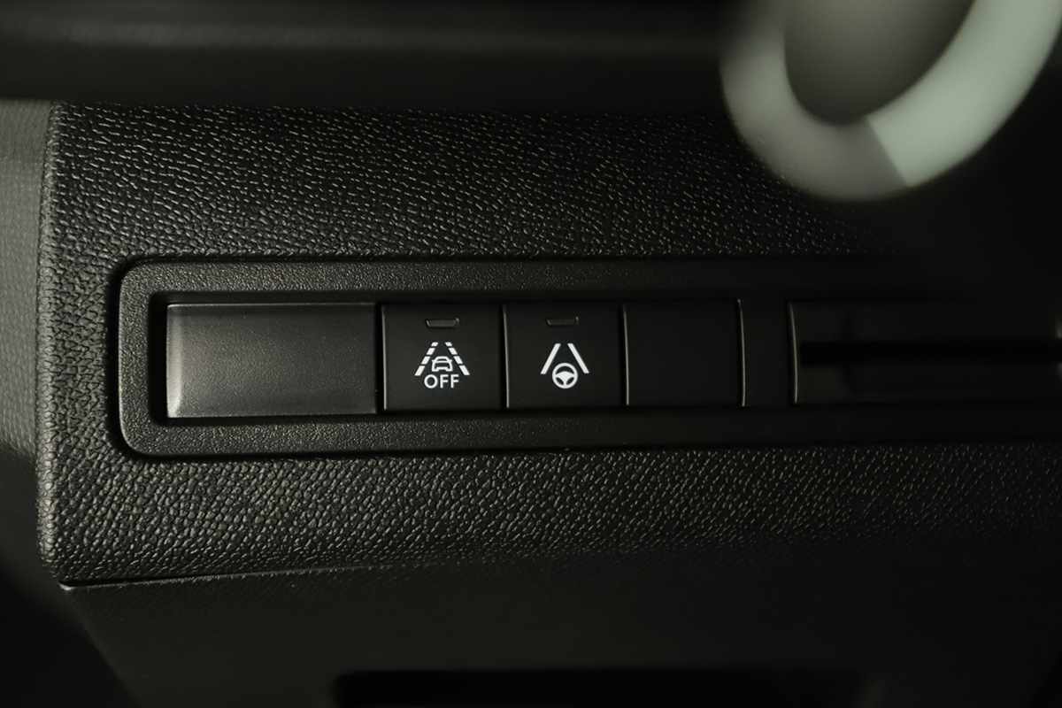 peugeot-3008-2023-gasolina-1199cc