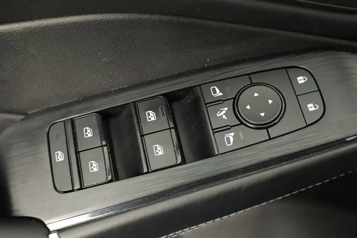nissan-qashqai-2023-gasolina-1497cc