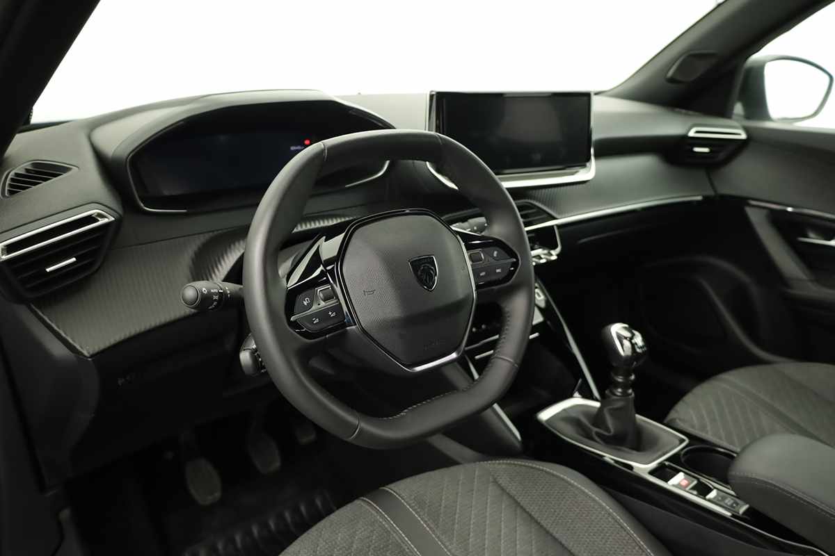 peugeot-2008-2025-gasolina-1199cc