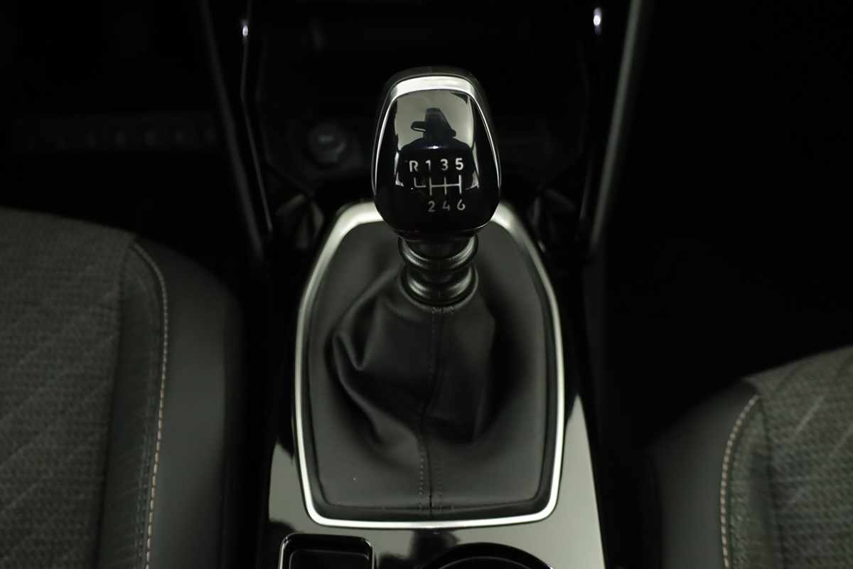 peugeot-2008-2025-gasolina-1199cc