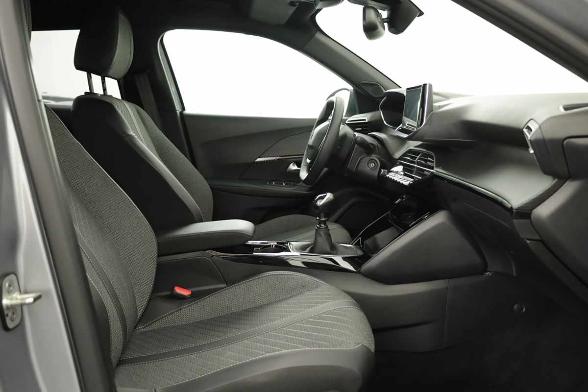 peugeot-2008-2025-gasolina-1199cc