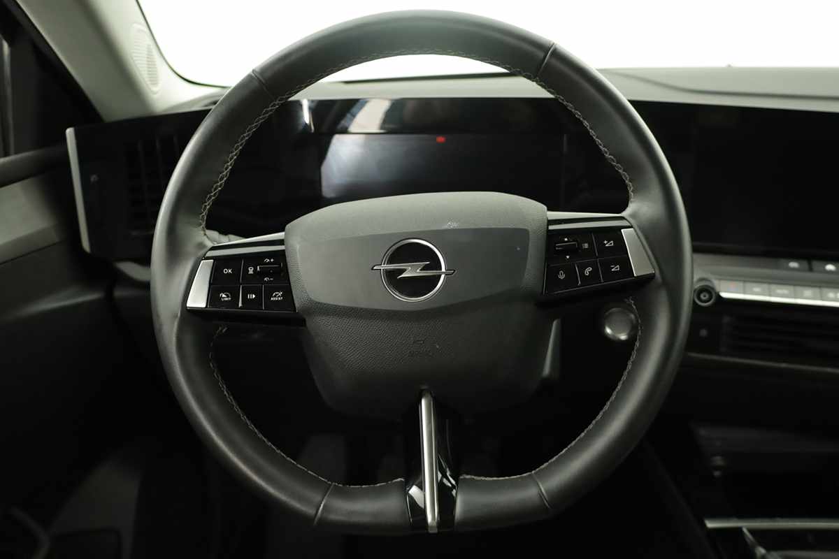 opel-astra-2022-diesel-1499cc