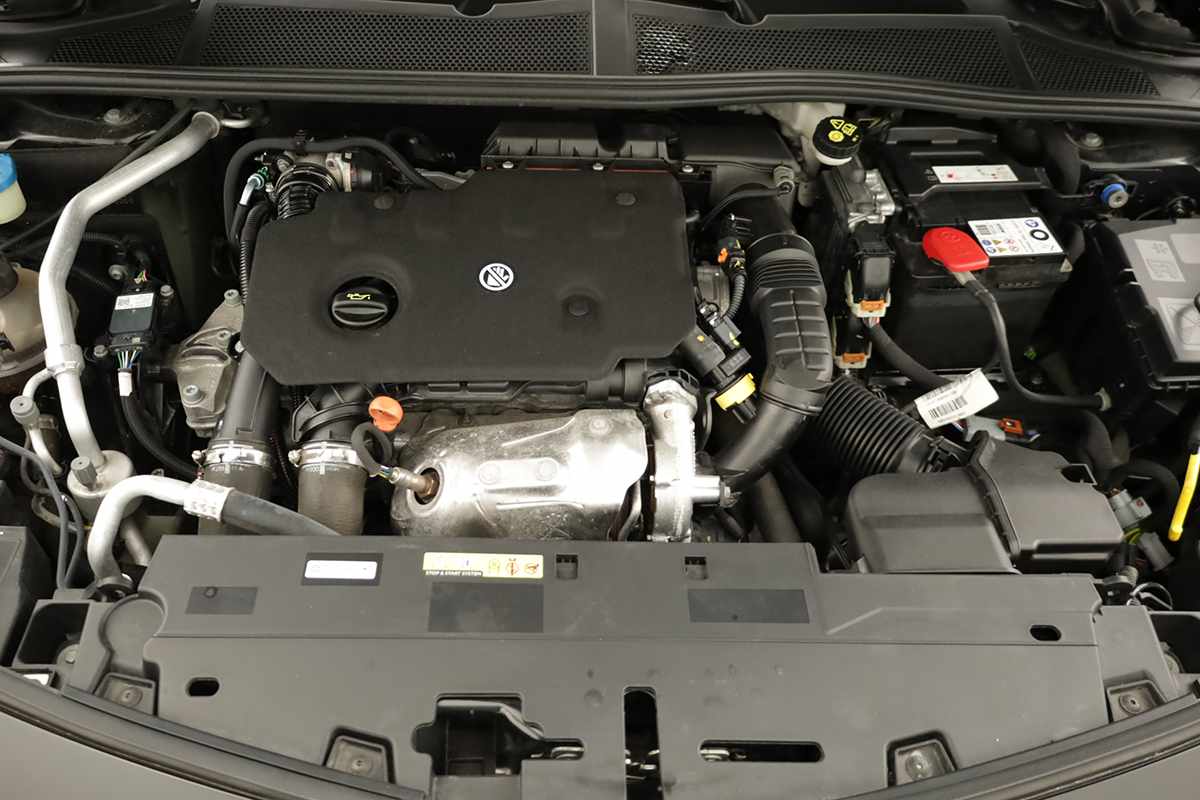 opel-astra-2022-diesel-1499cc