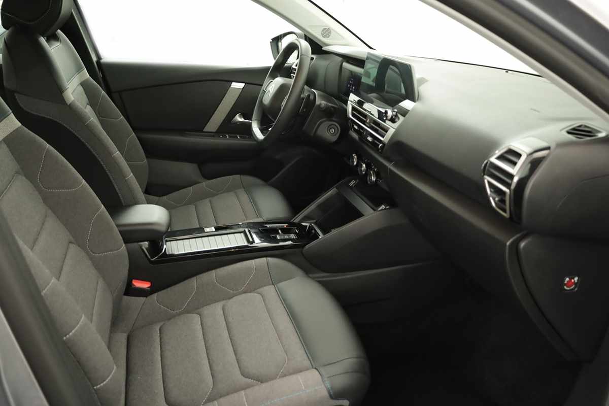 citroen-c4-2024-gasolina-1199cc