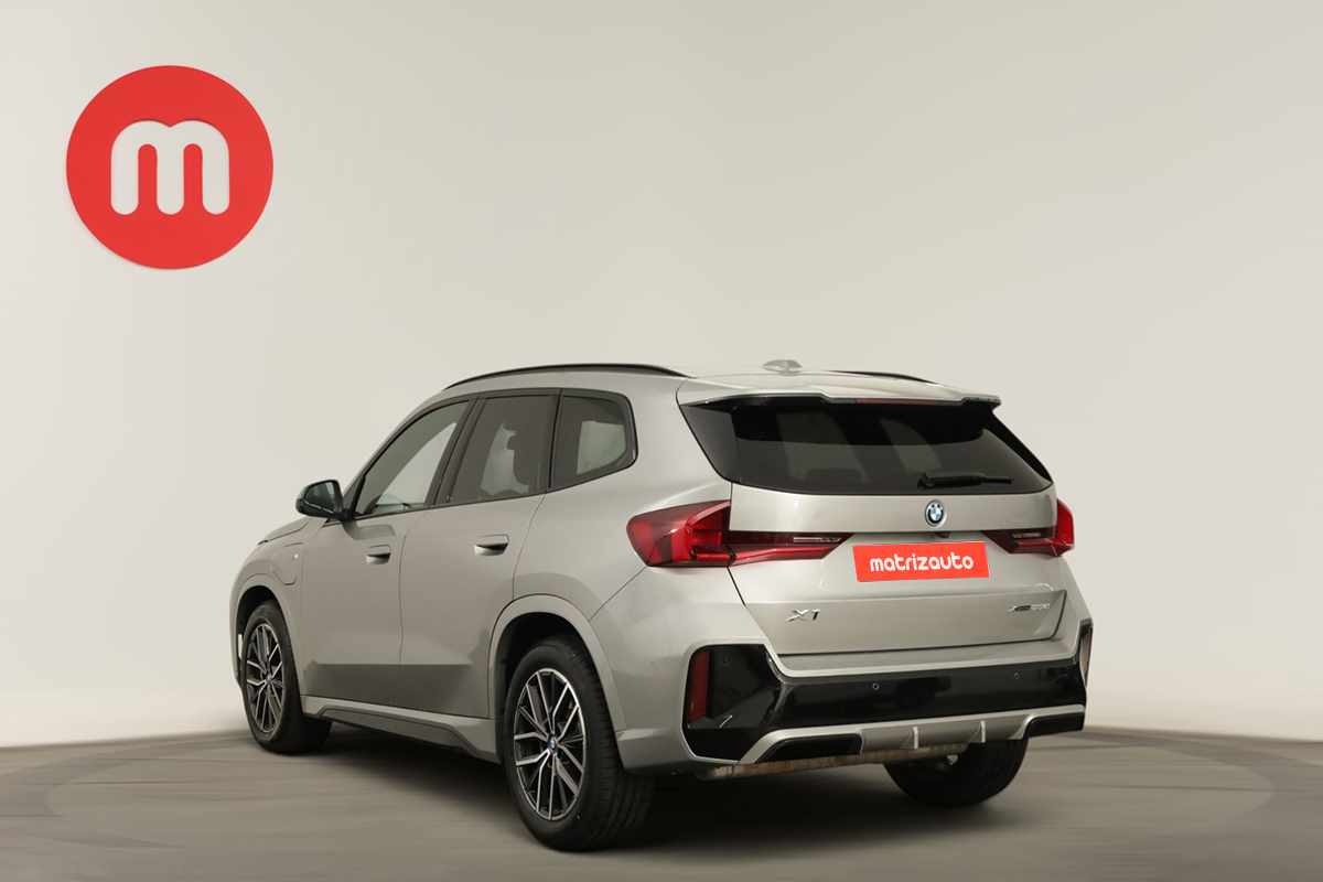 bmw-x1-2025-hibrido-a-gasolina-1499cc