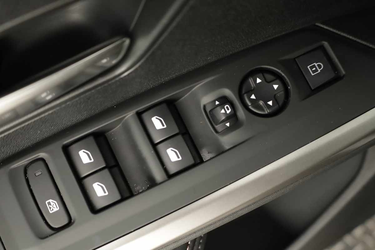 peugeot-5008-2025-gasolina-1199cc