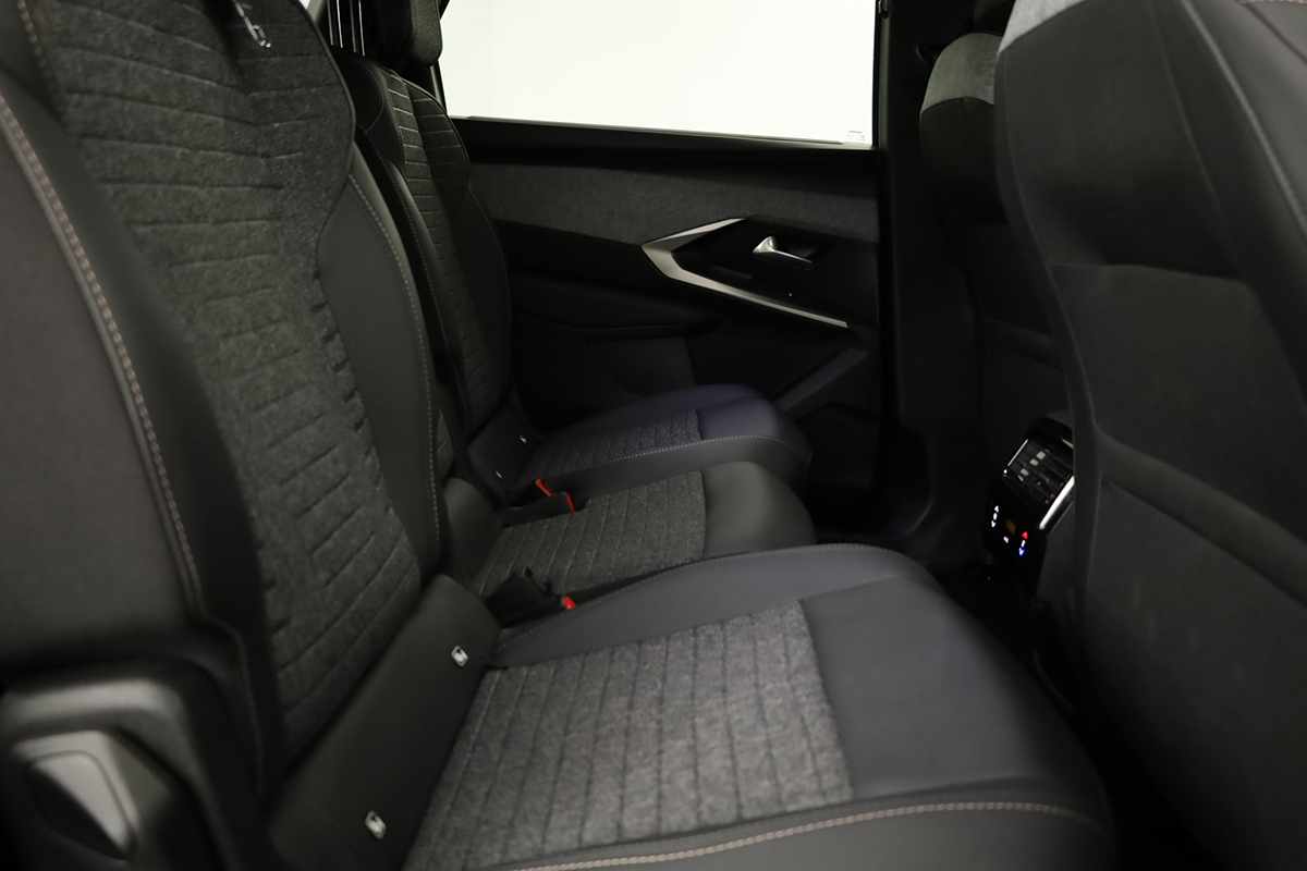 peugeot-5008-2025-gasolina-1199cc