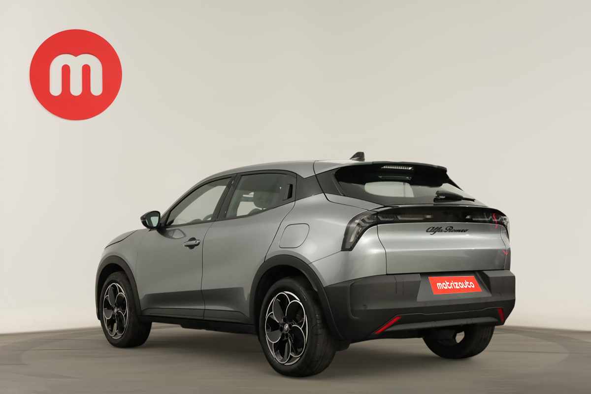 alfa-romeo-junior-2025-eletrico-0cc